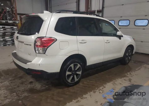 2018 Subaru Forester 2.5I Premium z USA, uszkodzony, nr VIN JF2SJAGC1JH451339